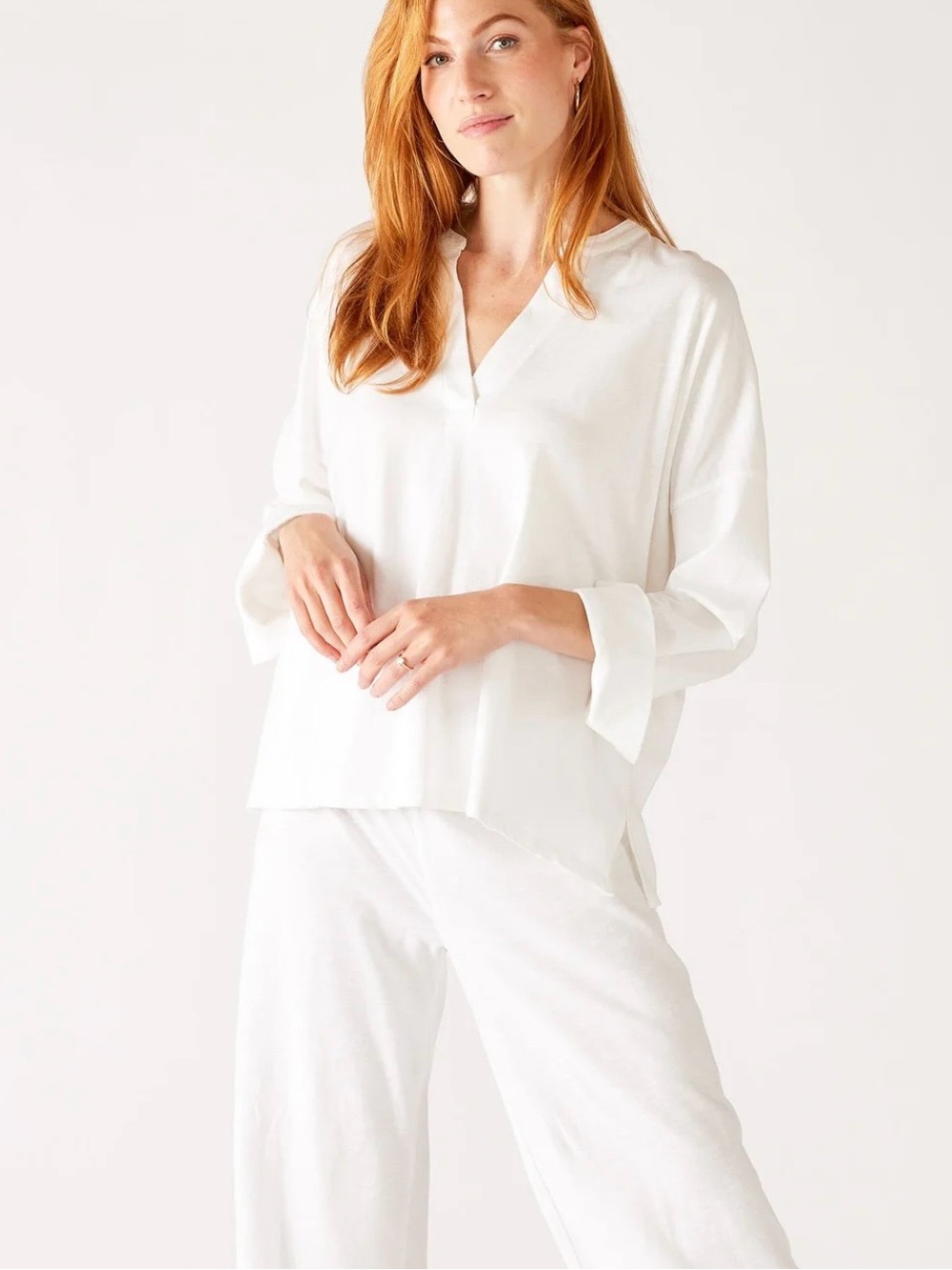 Mersea Amelia Cuff Long Sleeve Tee Shirt Women's One Size White Cotton V-Neck